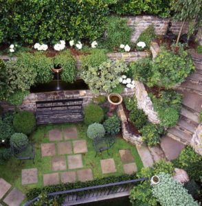 backyard-sunken-garden